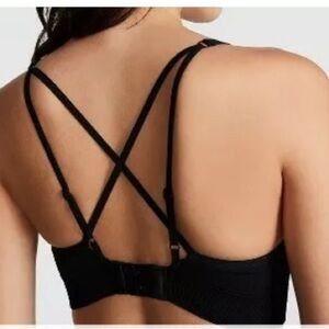 PINK Victoria's Secret Seamless Air Medium Impact Sports Bra